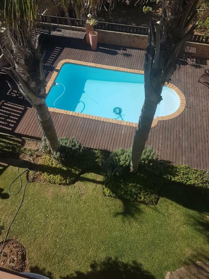Ocean View Guest House Jeffreys Bay Exterior foto